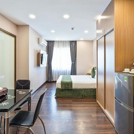 Emerald Central Ho Chi Minh City Exterior photo