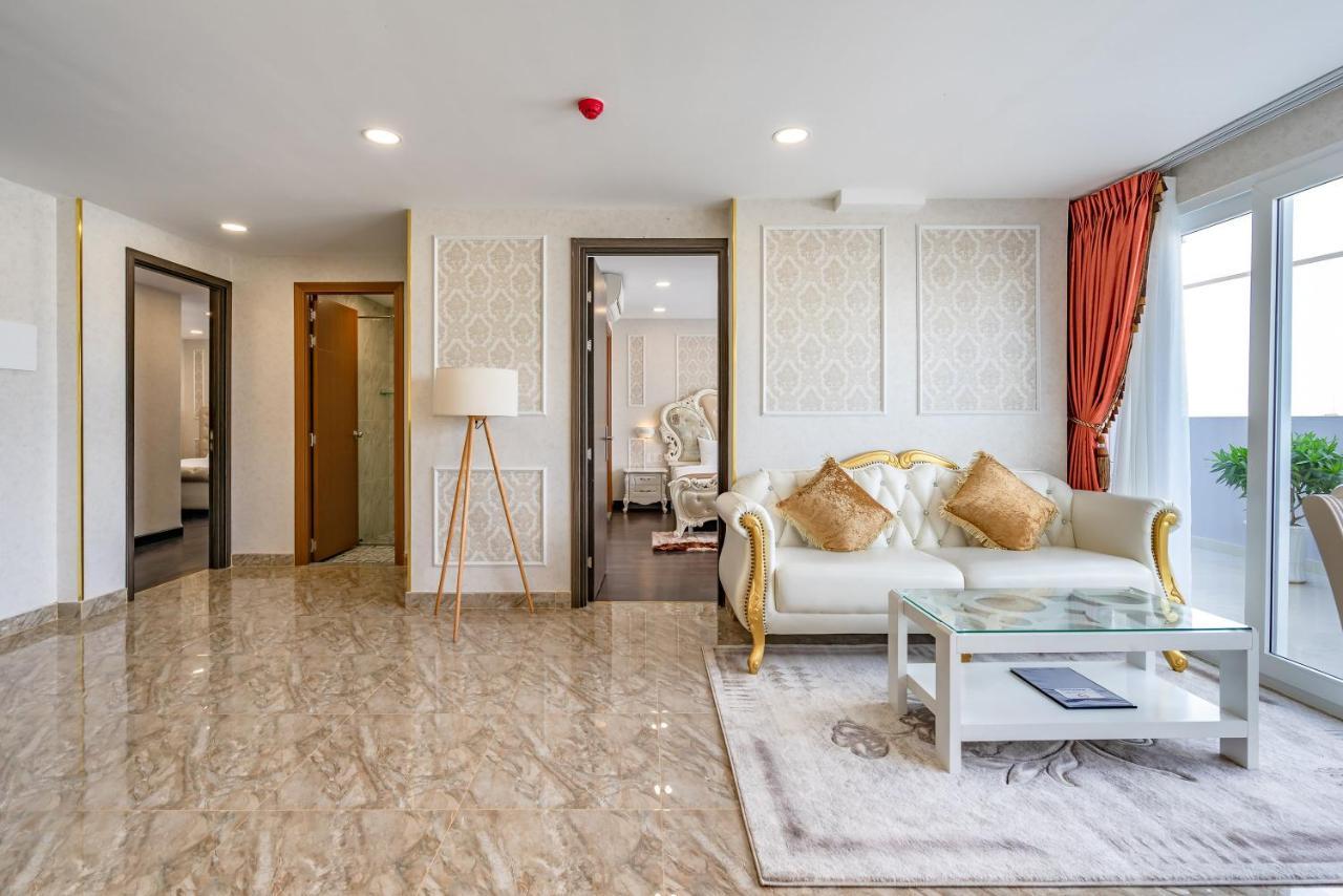 Emerald Central Ho Chi Minh City Exterior photo