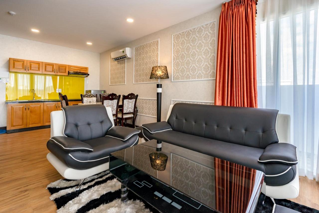 Emerald Central Ho Chi Minh City Exterior photo
