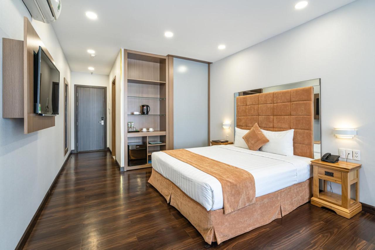 Emerald Central Ho Chi Minh City Exterior photo