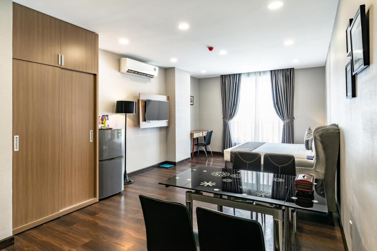 Emerald Central Ho Chi Minh City Exterior photo